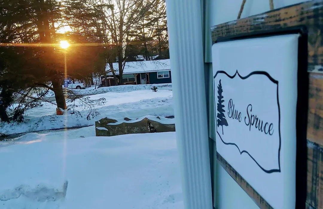 Blue Spruce Bed And Breakfast Muskoka-1